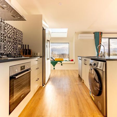 Crescent Moon Apartment Lake Tekapo Bagian luar foto